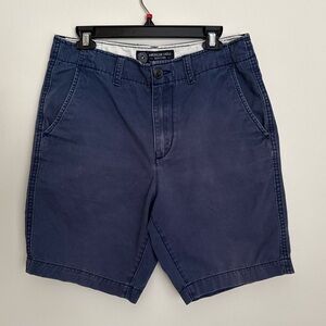 American Eagle Men’s Blue Chino Shorts Size 32 Classic Fit Casual Short